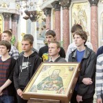 В столетнем Соборе провожали призывников